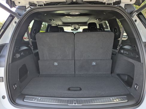 New 2026 Jeep Grand Cherokee L Summit AWD/4WD image 12