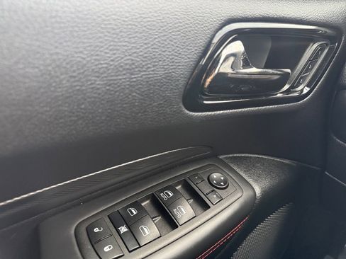 Used 2024 Dodge Durango GT image 28