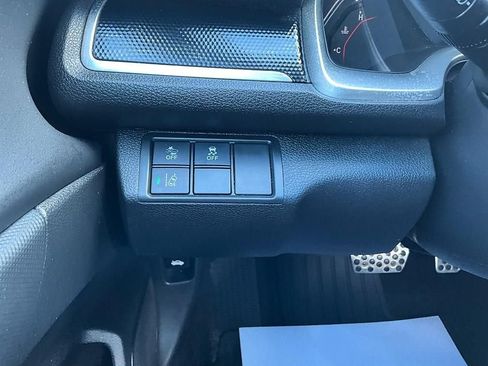 Used 2020 Honda Civic Sport image 16