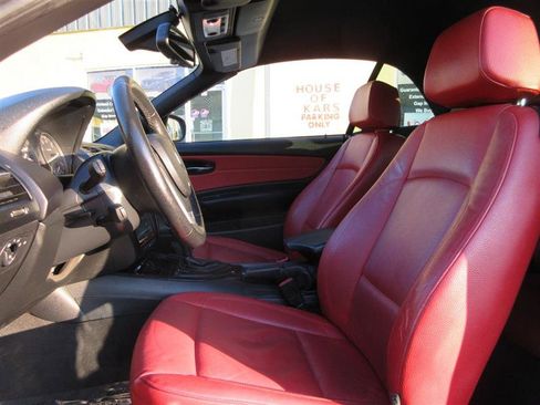 Used 2013 BMW 128i Convertible image 22