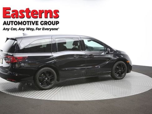 Used 2024 Honda Odyssey Sport image 45