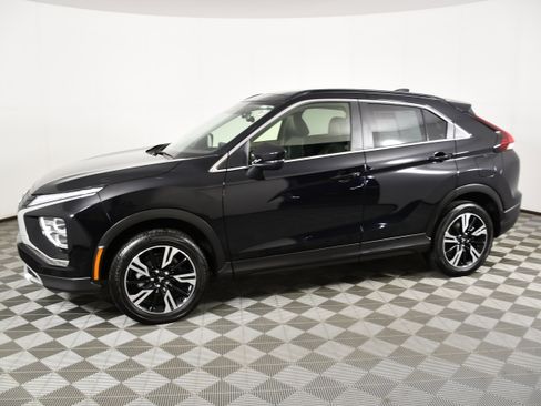 Used 2024 Mitsubishi Eclipse Cross SE AWD/4WD image 9