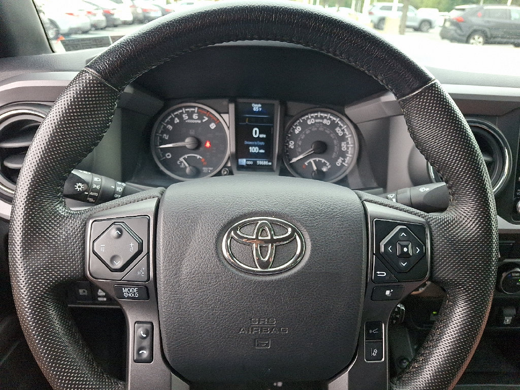 Used 2022 Toyota Tacoma TRD Sport w/ Technology Package AWD/4WD image 21