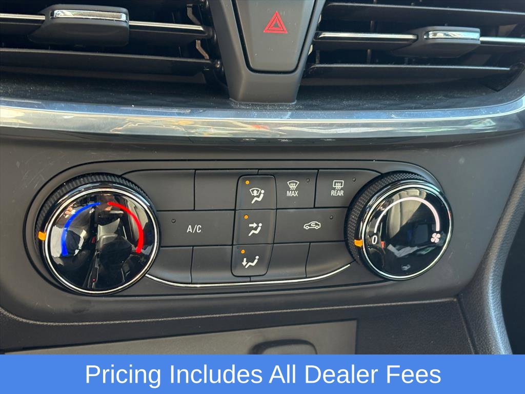 Used 2024 Buick Encore GX Preferred AWD/4WD image 13