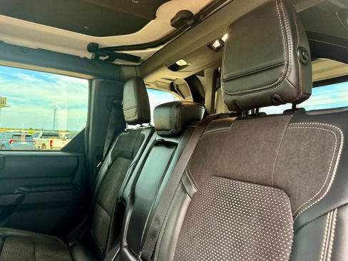 Used 2025 Ford Bronco Raptor AWD/4WD image 22