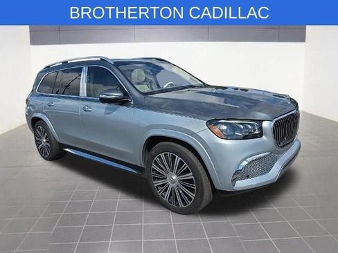 Used 2023 Mercedes-Benz Maybach GLS 600 4MATIC image 3