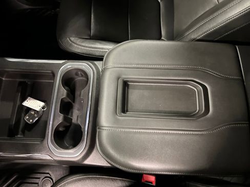 Certified 2020 Chevrolet Silverado 1500 LTZ image 25