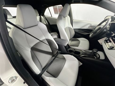 New 2026 Toyota Corolla XSE FWD image 30