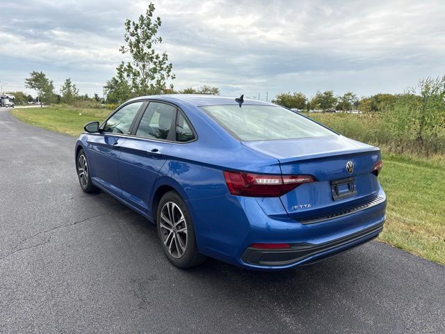 Used 2024 Volkswagen Jetta Sport FWD image 7