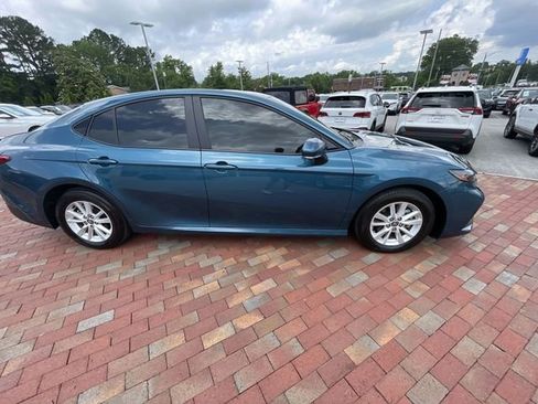 Used 2025 Toyota Camry LE FWD image 37