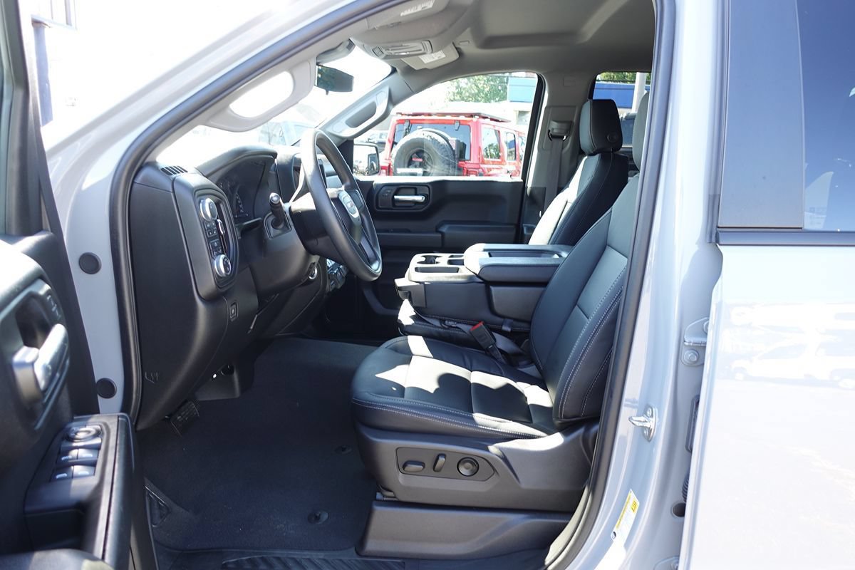 Used 2024 GMC Sierra 1500 Pro w/ Graphite Edition AWD/4WD image 16