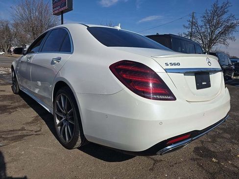 Used 2020 Mercedes-Benz S 560 Sedan image 4