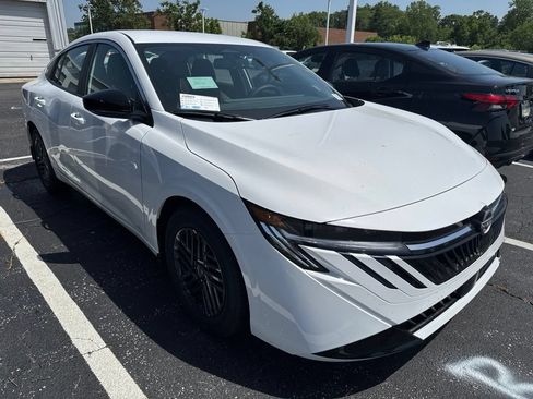 Certified 2026 Nissan Sentra SV w/ SV Convenience Package FWD image 3