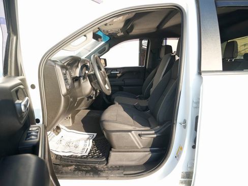 Used 2020 Chevrolet Silverado 1500 Custom Trail Boss w/ Custom Convenience Package AWD/4WD image 20