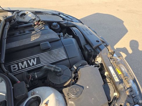 Used 2005 BMW 325Ci Convertible image 43