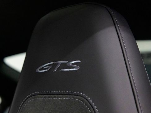 Certified 2025 Porsche 911 Carrera GTS RWD image 24