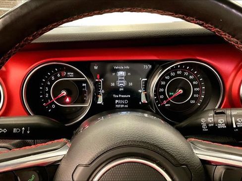 Used 2022 Jeep Wrangler Unlimited Rubicon w/ Dual Top Group AWD/4WD image 27