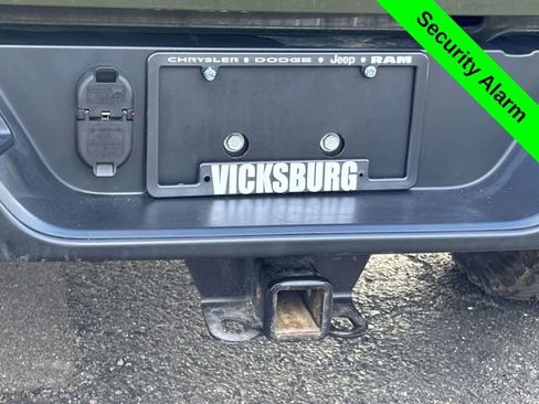 Used 2023 Jeep Gladiator Sport image 35