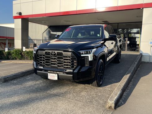 Used 2024 Toyota Tundra Limited w/ TRD Off-Road Package AWD/4WD image 3