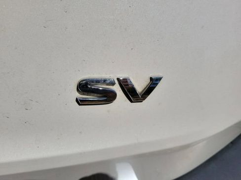 Used 2023 Nissan Rogue SV image 8