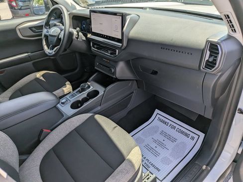 Certified 2025 Ford Bronco Sport Big Bend AWD/4WD image 13