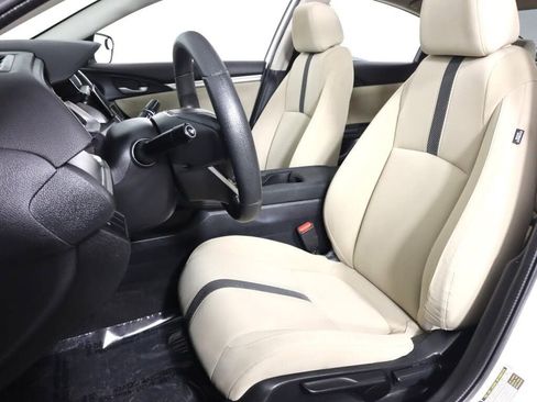 Used 2016 Honda Civic EX image 10