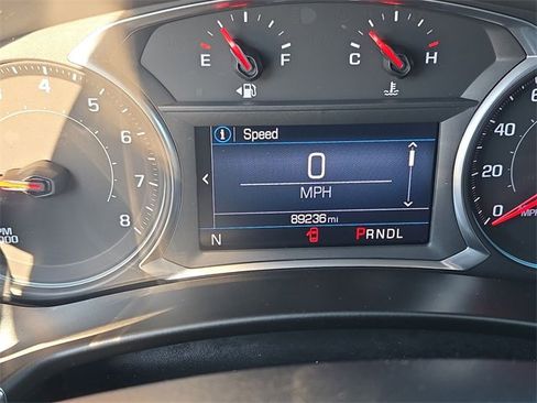 Used 2019 Chevrolet Equinox LT image 15