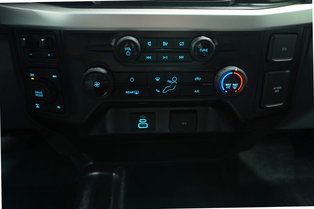 Used 2024 Ford F350 XL w/ STX Appearance Package AWD/4WD image 19