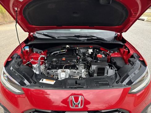 Used 2024 Honda HR-V Sport image 18