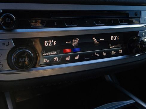 Used 2019 BMW 750i 750i MSport image 27