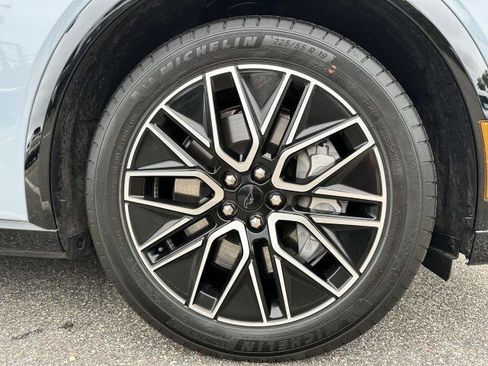 Used 2024 Ford Mustang Mach-E Premium image 7