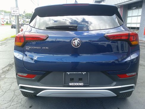 Used 2023 Buick Encore GX Select AWD/4WD image 8