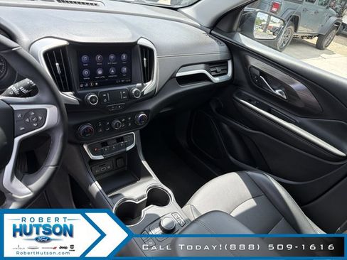 Used 2023 GMC Terrain SLT w/ Elevation Edition FWD image 17