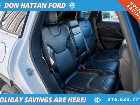 Used 2015 Jeep Cherokee Limited w/ Luxury Group image 23