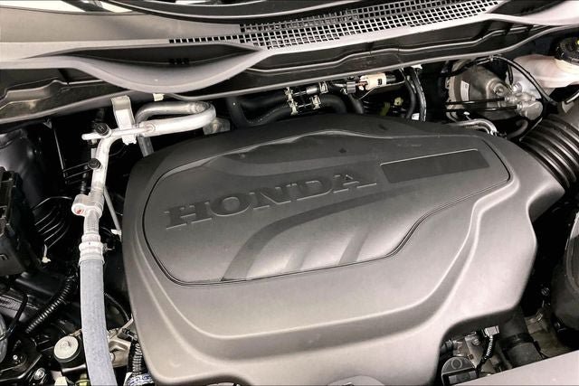 Certified 2025 Honda Odyssey Touring image 30