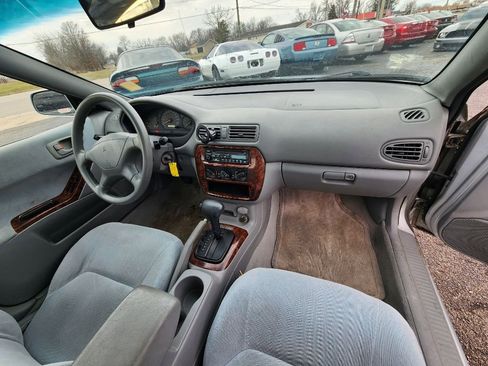 Used 2001 Mitsubishi Galant ES image 14
