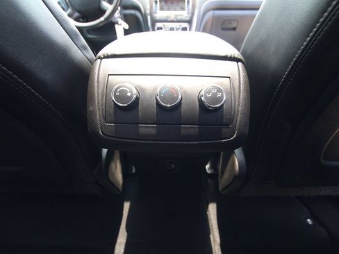 Used 2017 Buick Enclave Leather AWD/4WD image 33