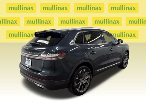 Used 2022 Lincoln Nautilus Reserve w/ Equipment Group 201A image 3