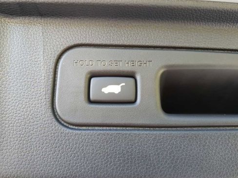 New 2025 Honda Pilot Touring image 28