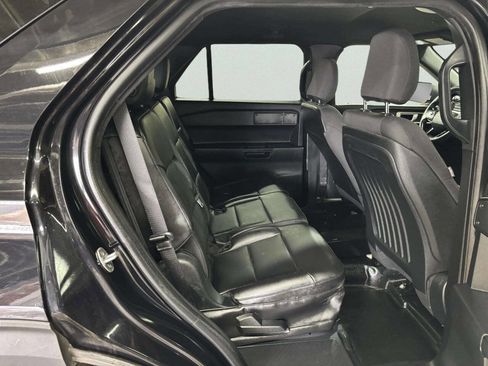 Used 2020 Ford Explorer 4WD Police Interceptor image 18