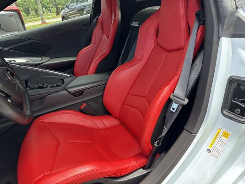 Used 2023 Chevrolet Corvette Stingray Convertible w/ Z51 Performance Package RWD image 15