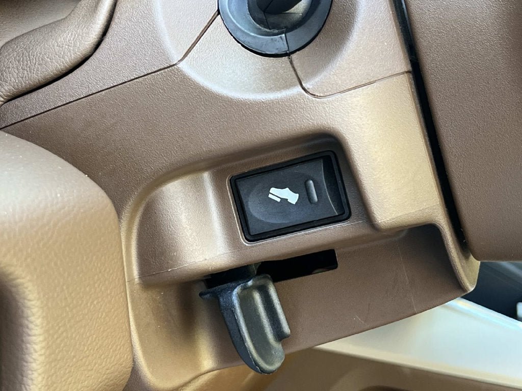 Used 2022 RAM 2500 Laramie AWD/4WD image 32