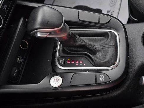 Used 2020 Kia Soul GT-Line w/ GT 2.0L Power Sunroof Package FWD image 15