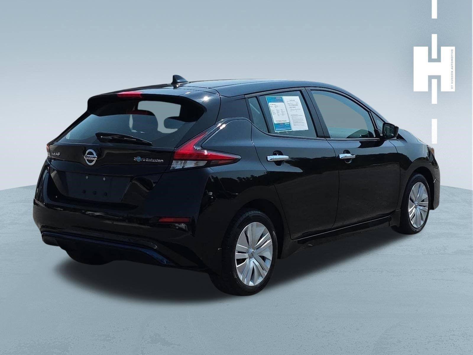 Used 2022 Nissan Leaf S FWD image 4