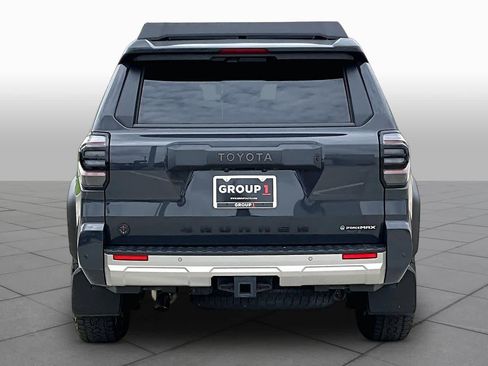 Used 2025 Toyota 4Runner Trailhunter AWD/4WD image 5