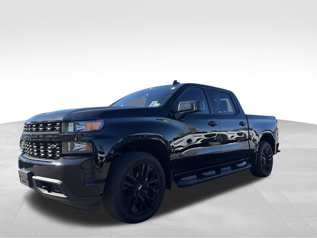 Used 2020 Chevrolet Silverado 1500 Custom w/ Custom Value Package AWD/4WD image 3