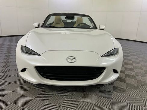 Used 2025 MAZDA MX-5 Miata Grand Touring w/ Weather Package image 2