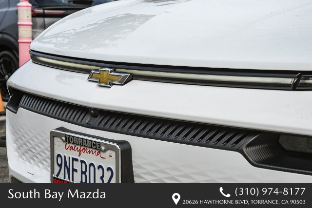 Used 2024 Chevrolet Equinox EV LT w/ LPO, All-Weather Mat Package FWD image 5