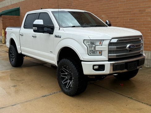 Used 2015 Ford F150 Platinum w/ Equipment Group 701A Luxury AWD/4WD image 1