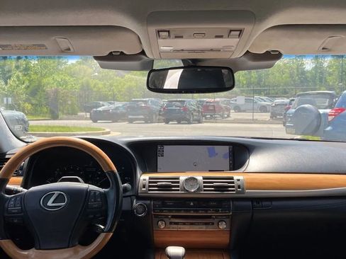 Used 2016 Lexus LS 460 L w/ Ultra Luxury Package AWD/4WD image 27
